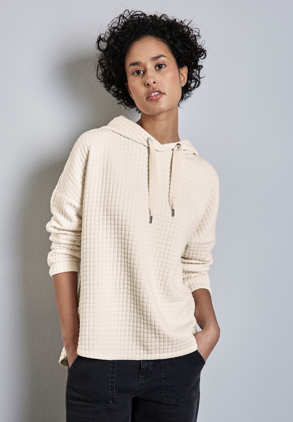 

Толстовка с капюшоном STRUKTUR MIT KAPUZE Street One, бежевый