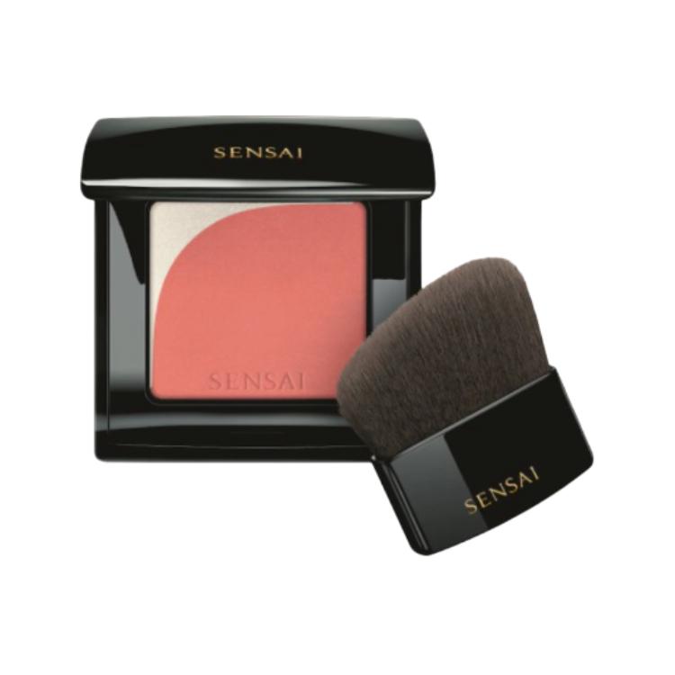 Легкий в растушевке стойкий румянец для лица blossom blush 4g SENSAI — фото 4