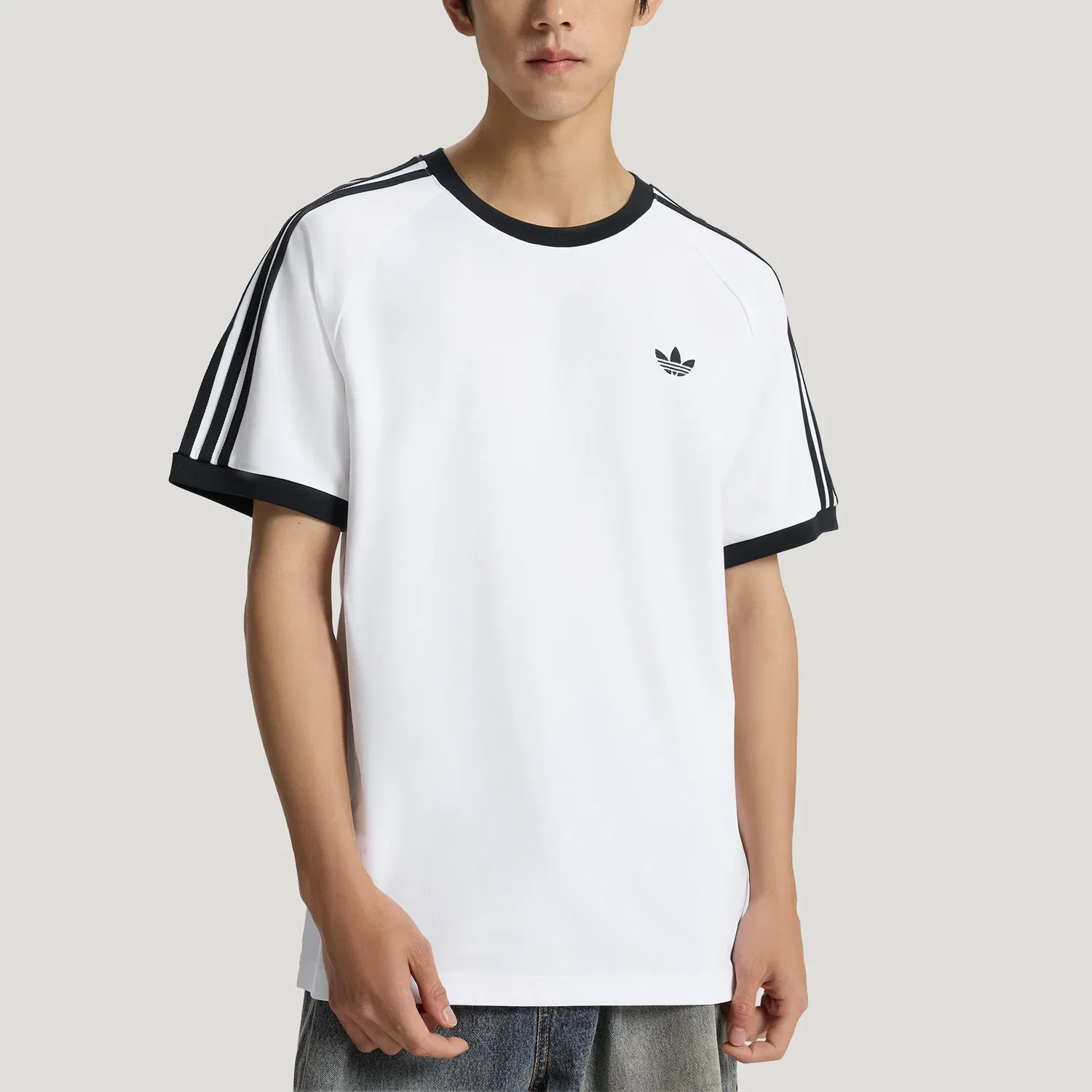 Футболка CALI Adidas Originals белая — фото 4