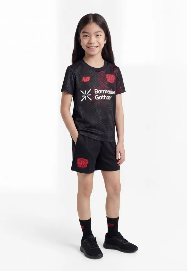Футболка bayer home baby kit New Balance, Hme