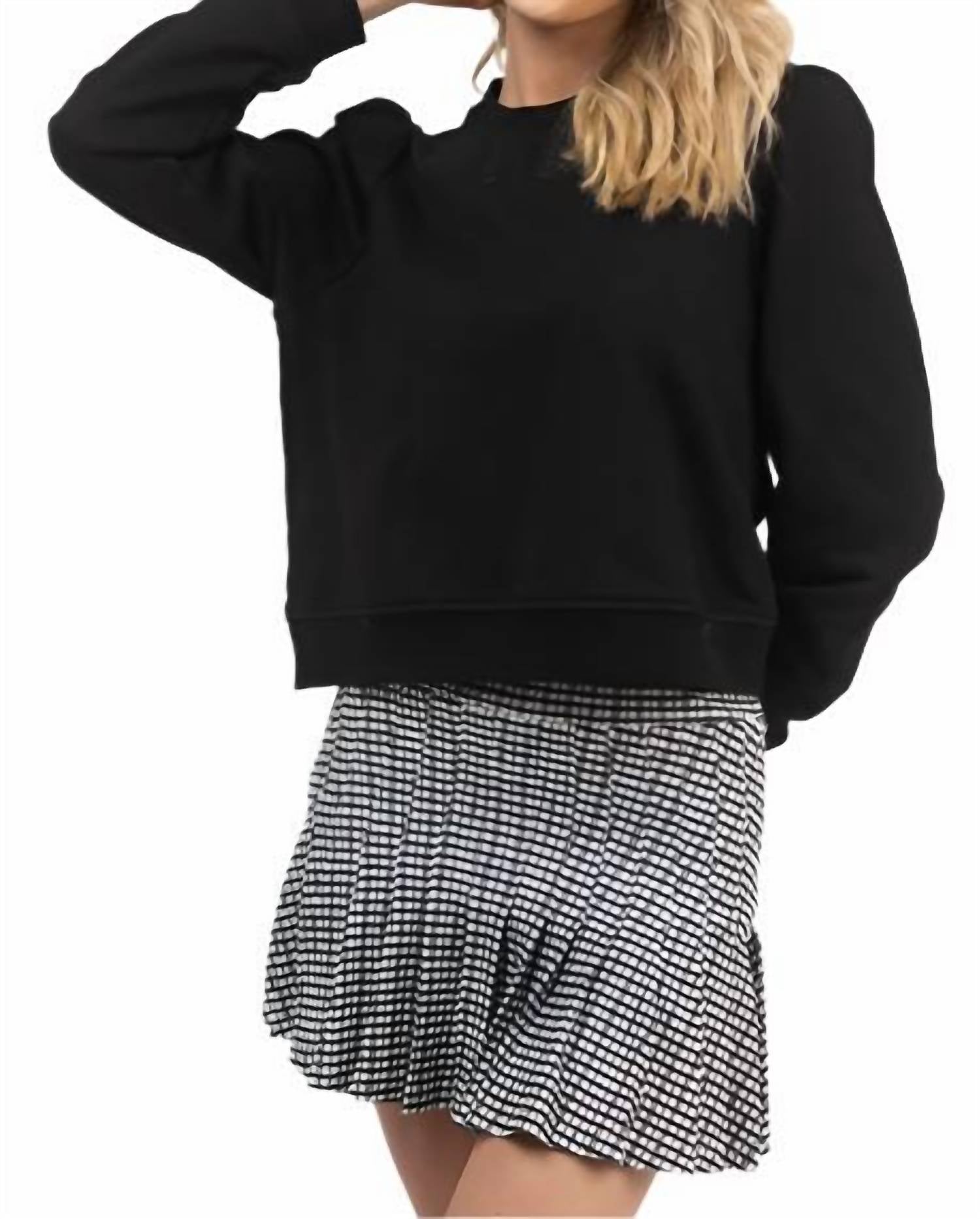 

Толстовка Peggy черного цвета SMITH & QUINN