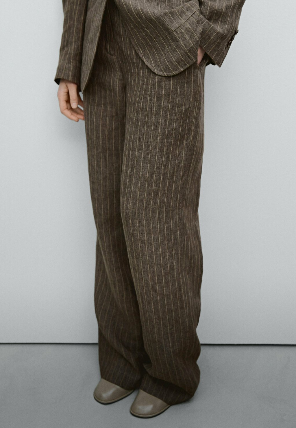 

Брюки PINSTRIPE Massimo Dutti, коричневый