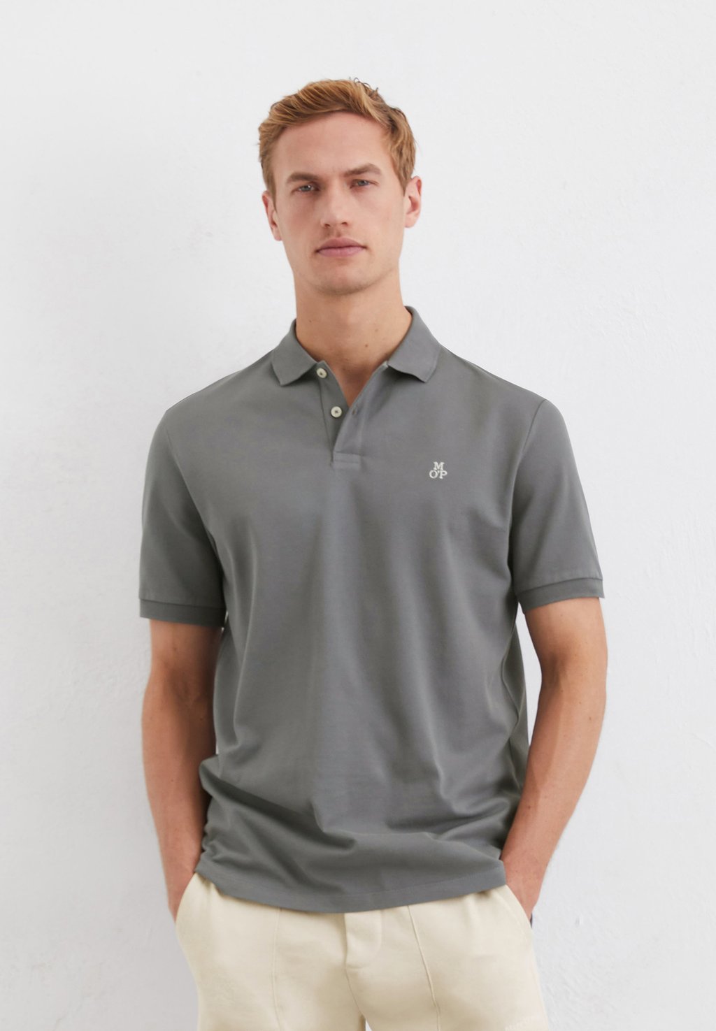 

Рубашка поло SHORT SLEEVE BUTTON PLACKET SLITS AT HEM Marc O'Polo, серый