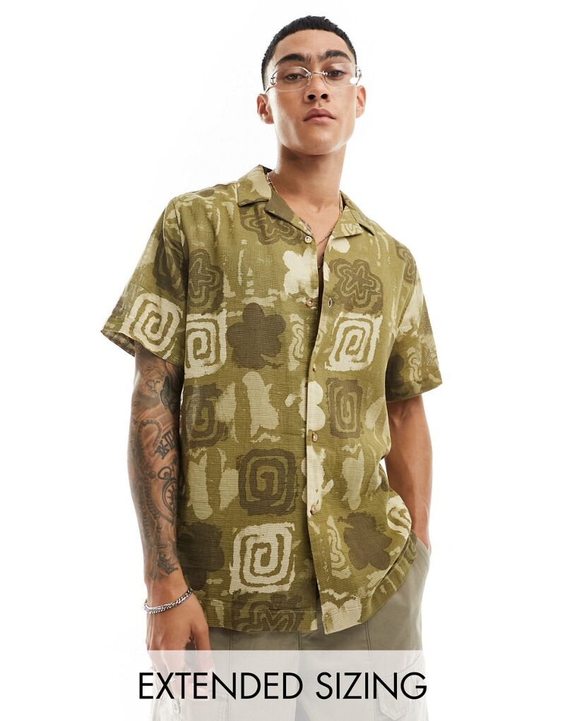 

Свободная рубашка с винтажным принтом ASOS DESIGN Revere
