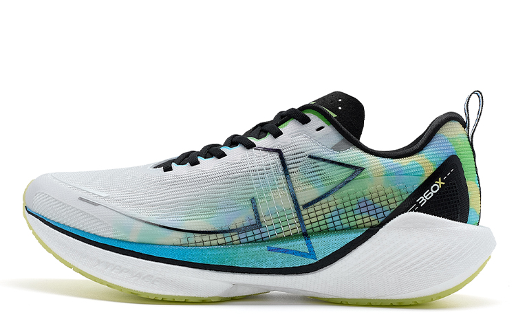 

XTEP Скользоустойчивые износостойкие беговые кроссовки мужские New White/Scallion Green/Sky Blue, цвет New White/Scallion Green/Sky Blue