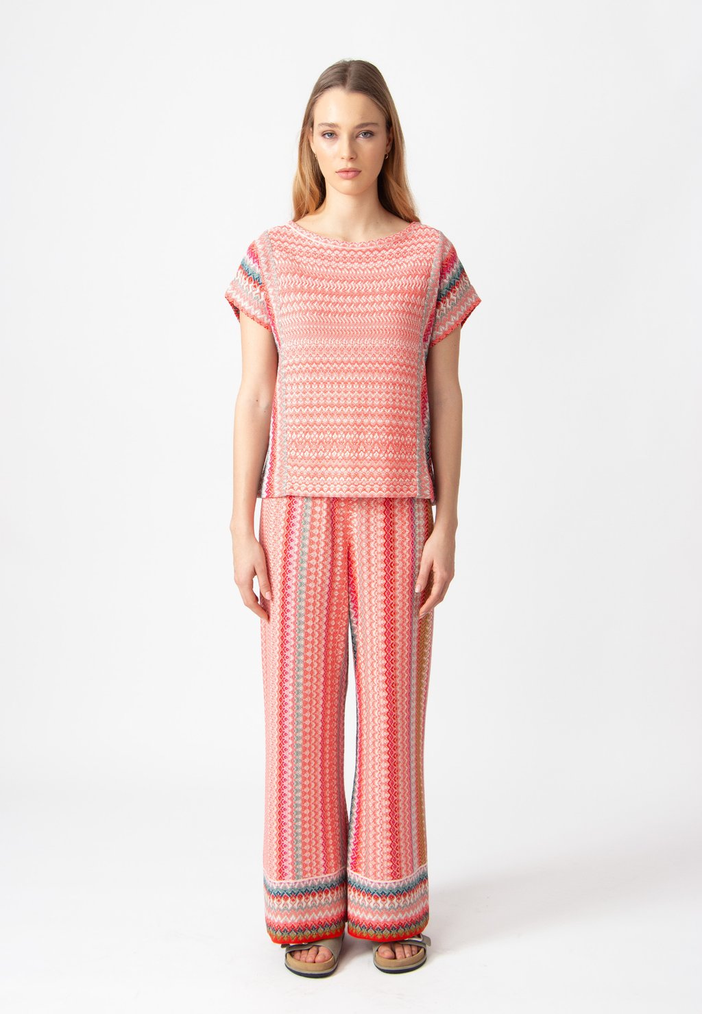 

Футболка с принтом O-NECK RETRO PATTERN Ivko, коралловый