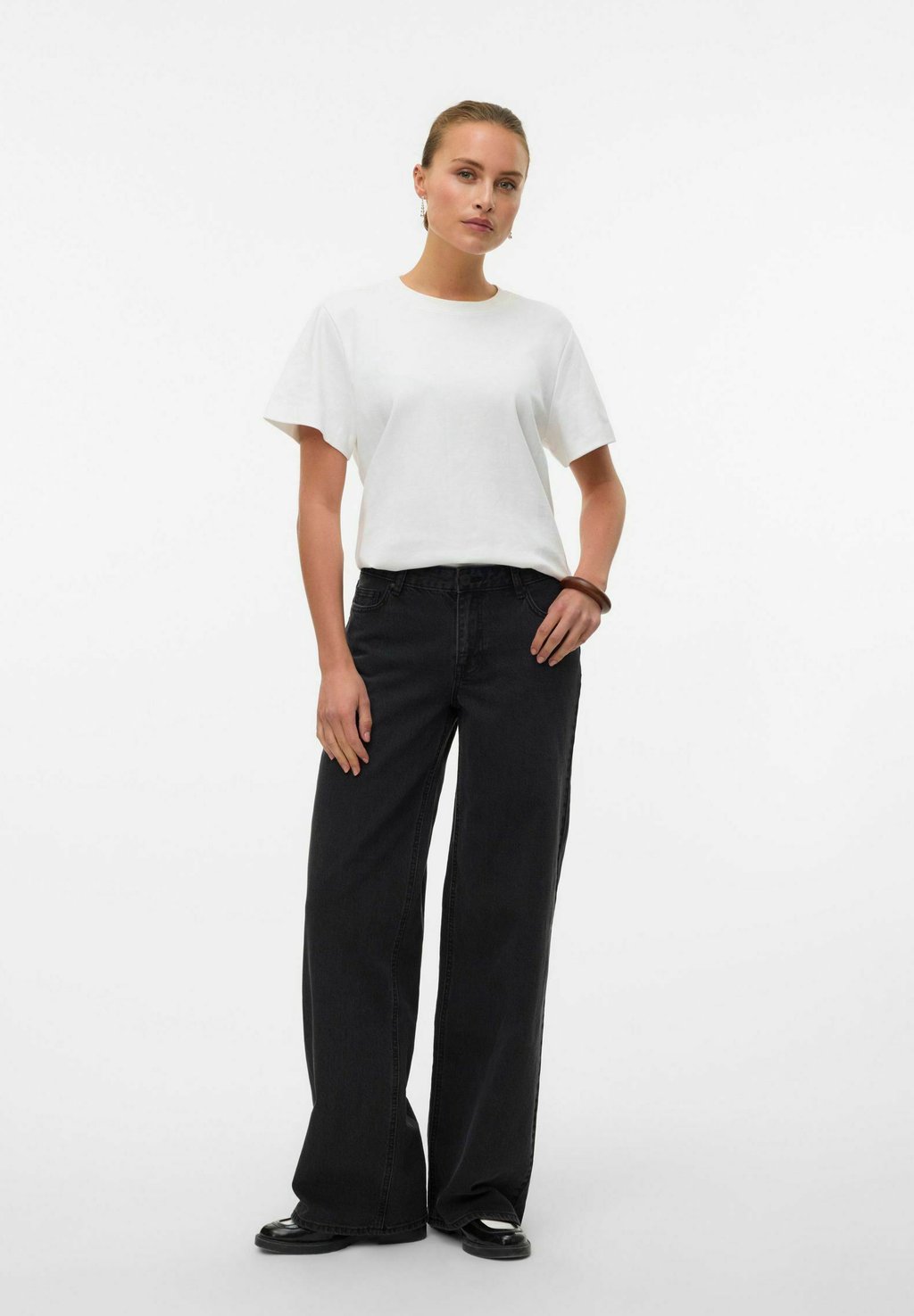 

Джинсы прямого кроя VMFAYE Vero Moda, цвет Black Denim