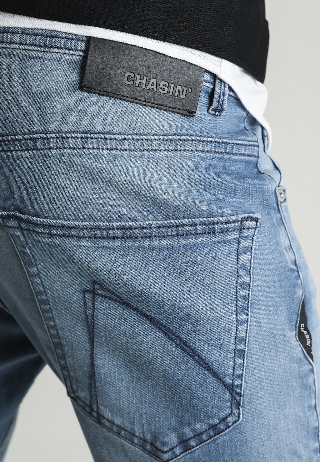 

Джинсы прямого кроя Crown Barkis CHASIN', синие