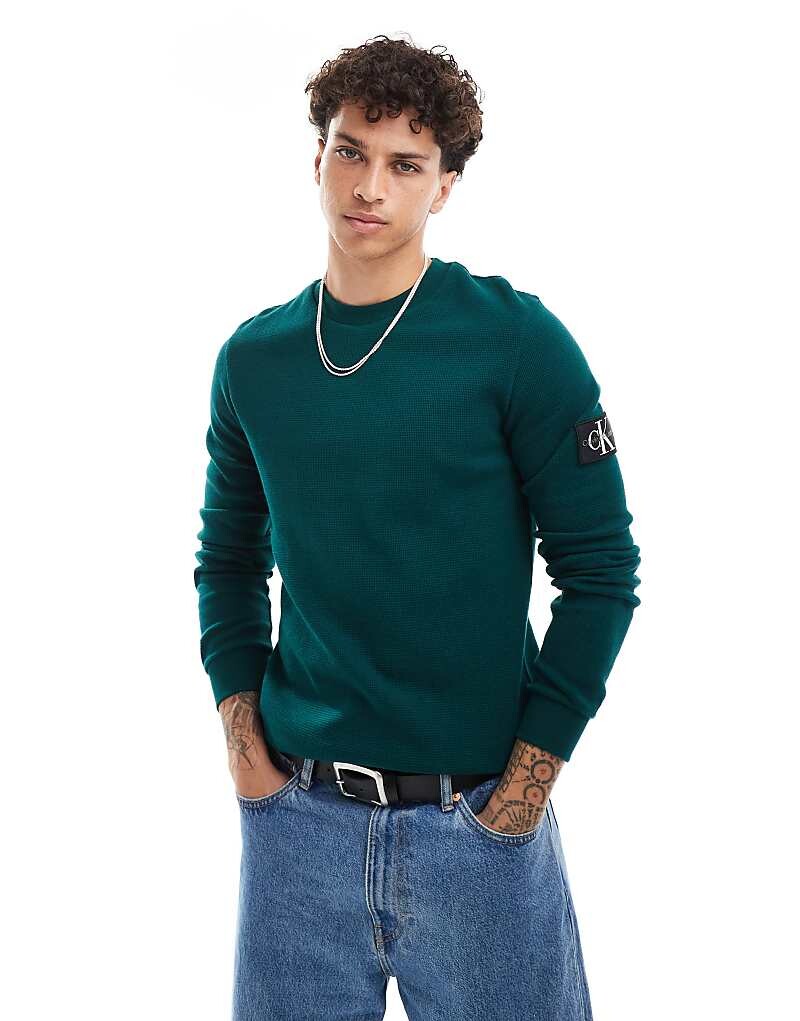

Темно-зеленая футболка с вафельным логотипом и длинными рукавами Calvin Klein Jeans
