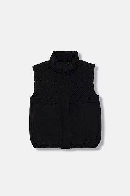 Жилет детский утепленный United Colors of Benetton, черный