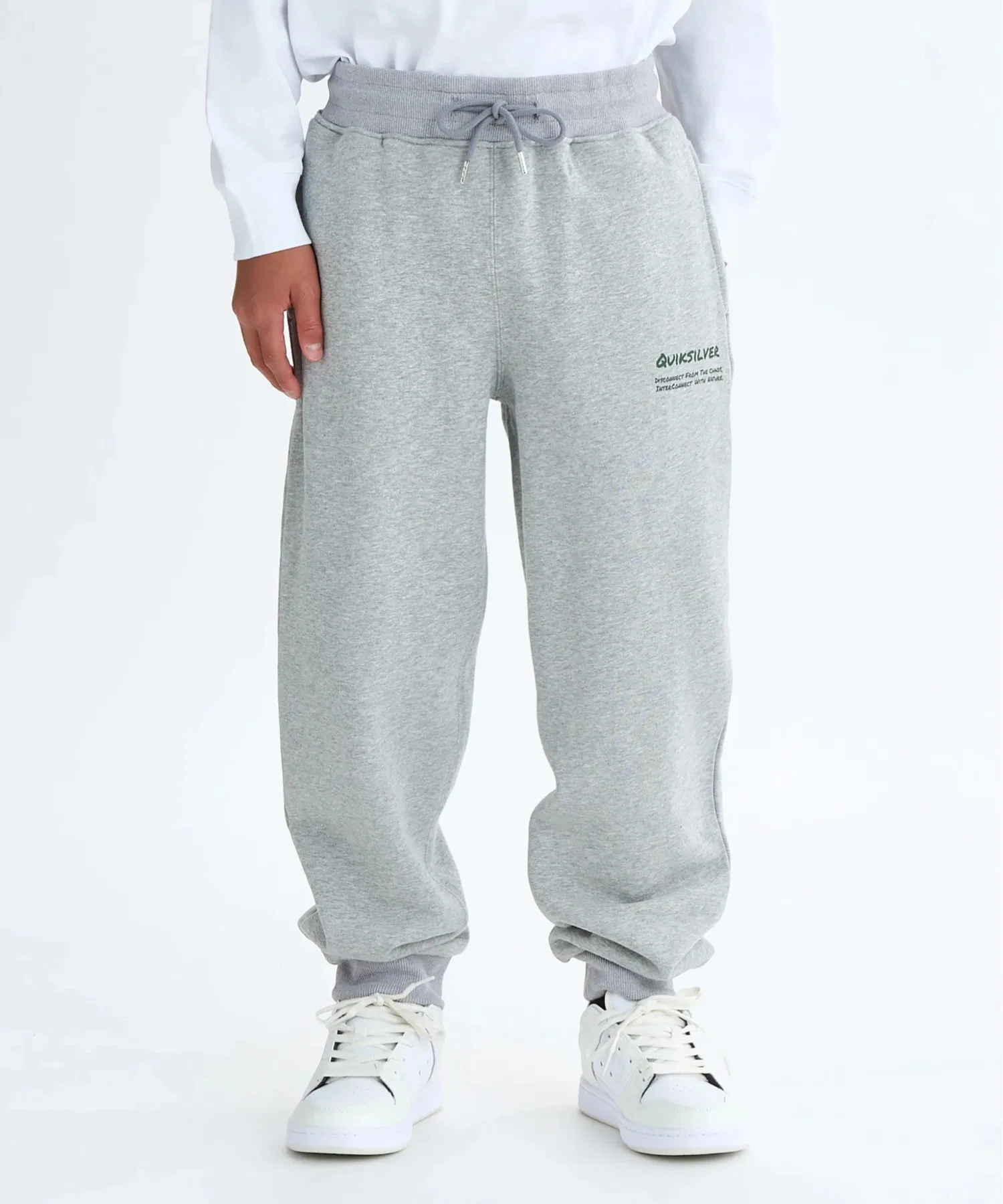 Спортивные штаны HAND DRAWN SWEAT PT / Quiksilver Kids Set-up, совместимые с детской системой, с флисовой подкладкой и эластичным поясом.