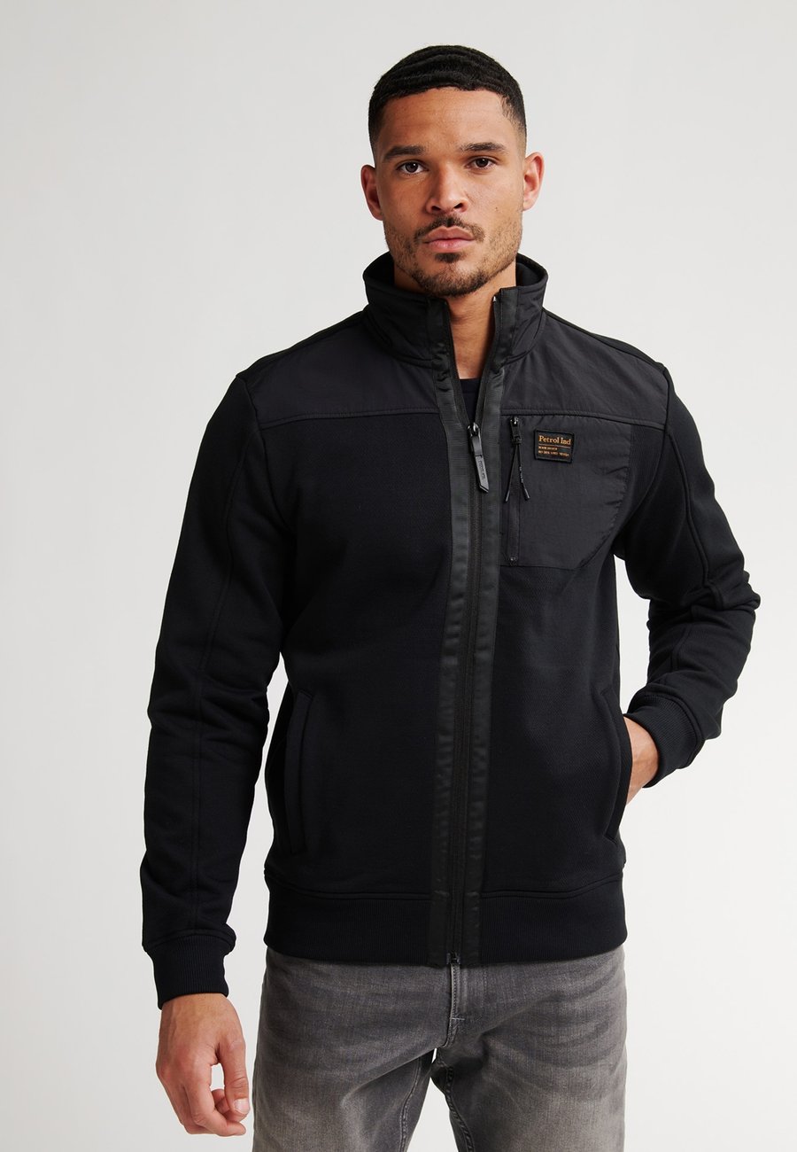 

Толстовка Petrol Industries PLATTEVILLE, Deep Black/Black