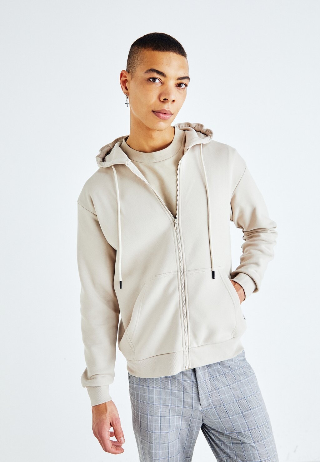 

Толстовка на молнии Jjebradley Zip Hood Jack & Jones, цвет moonbeam