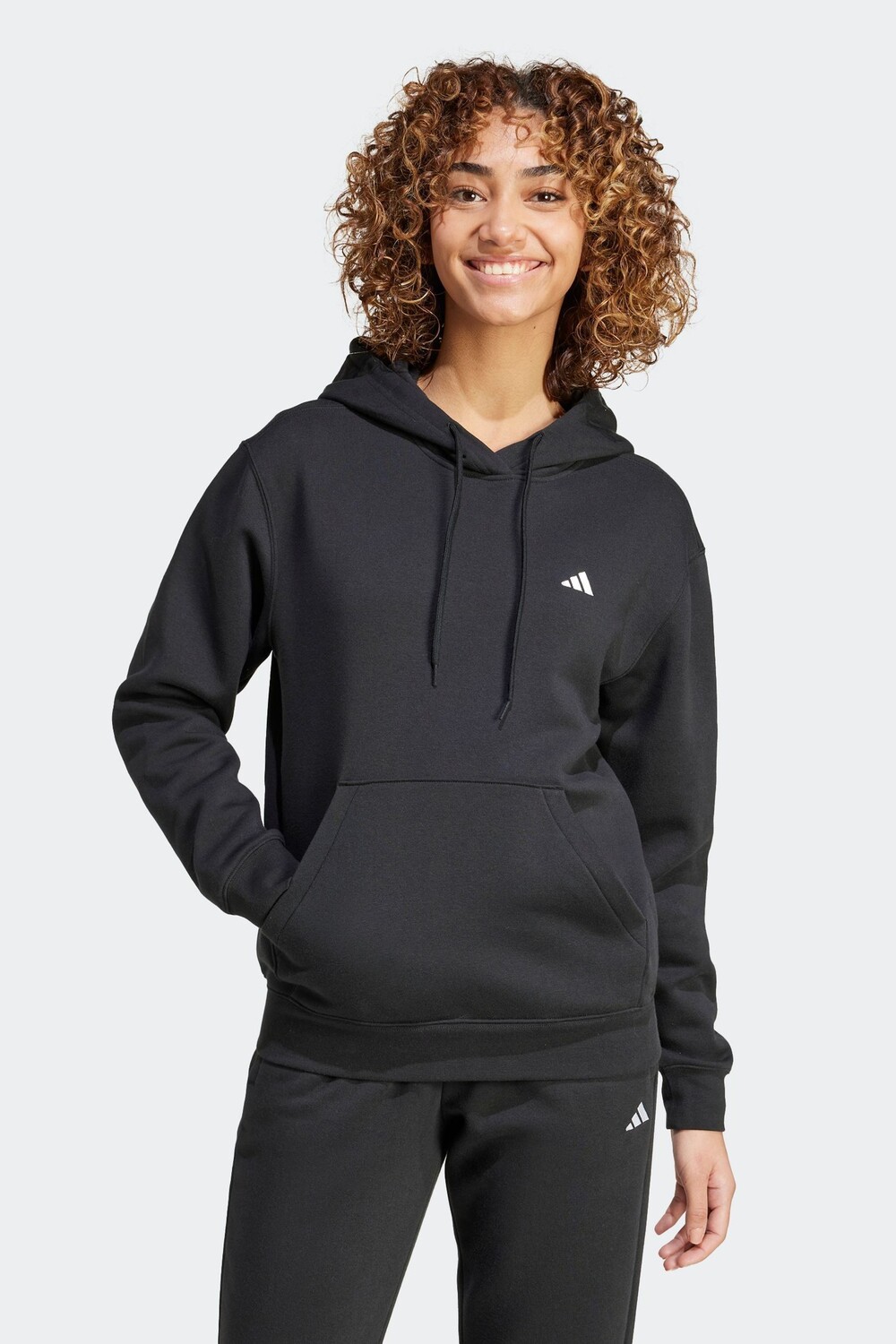 

Толстовка с капюшоном и маленьким логотипом Adidas, черный