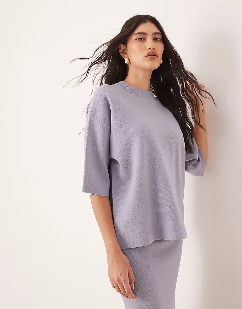 

Трикотажная структурированная футболка ASOS DESIGN бледно-голубого цвета