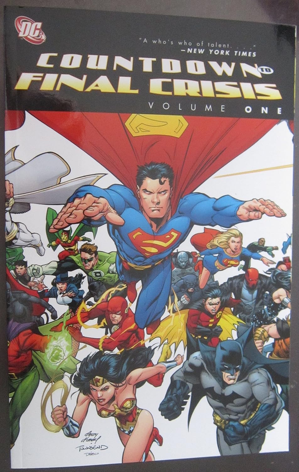 

Countdown to Final Crisis, Vol. 1 (DC Comics)