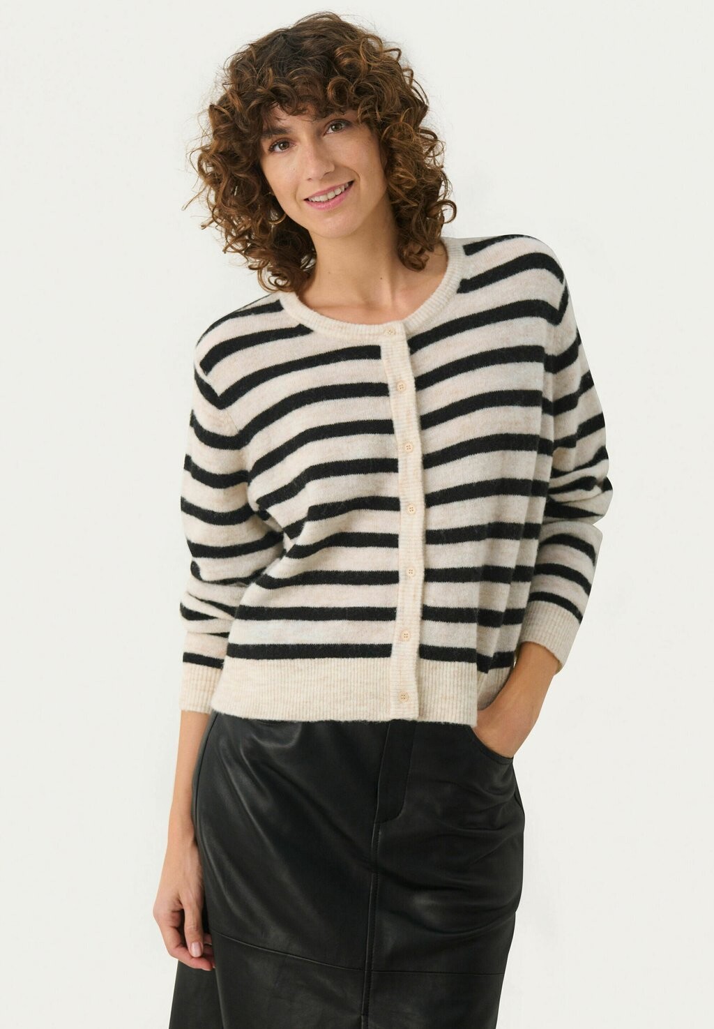 

Кардиган LINIKA Part Two, цвет Mottled Black