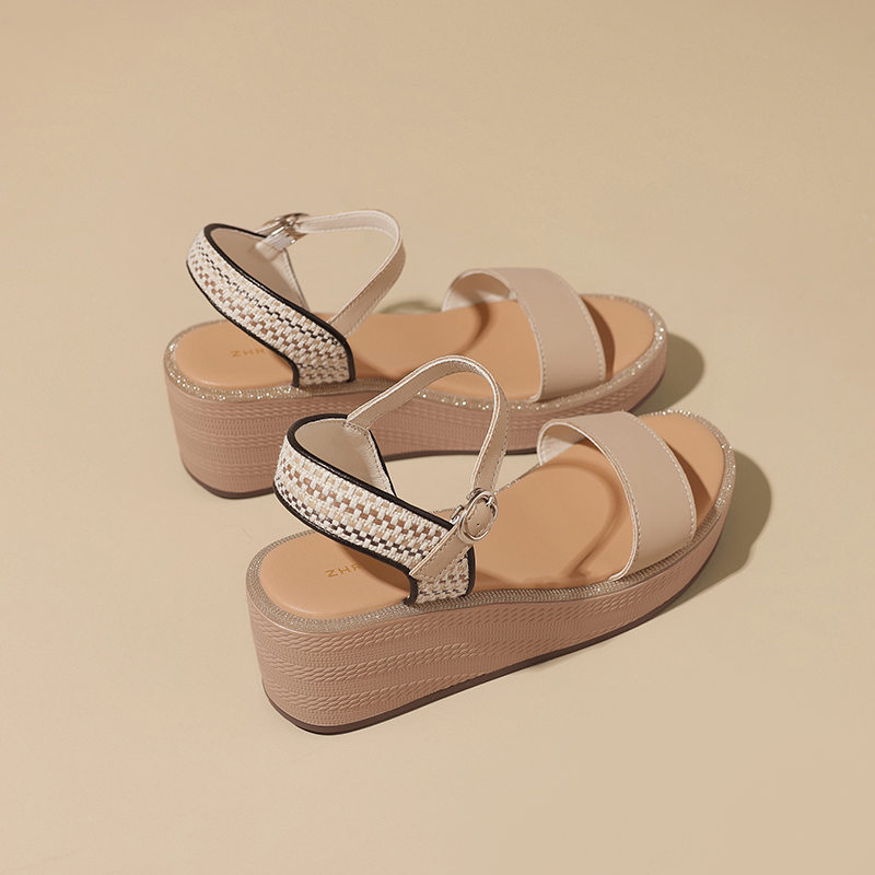 ZHR Женские сандалии на одной застежке бежевые, цвет Beige — фото 4