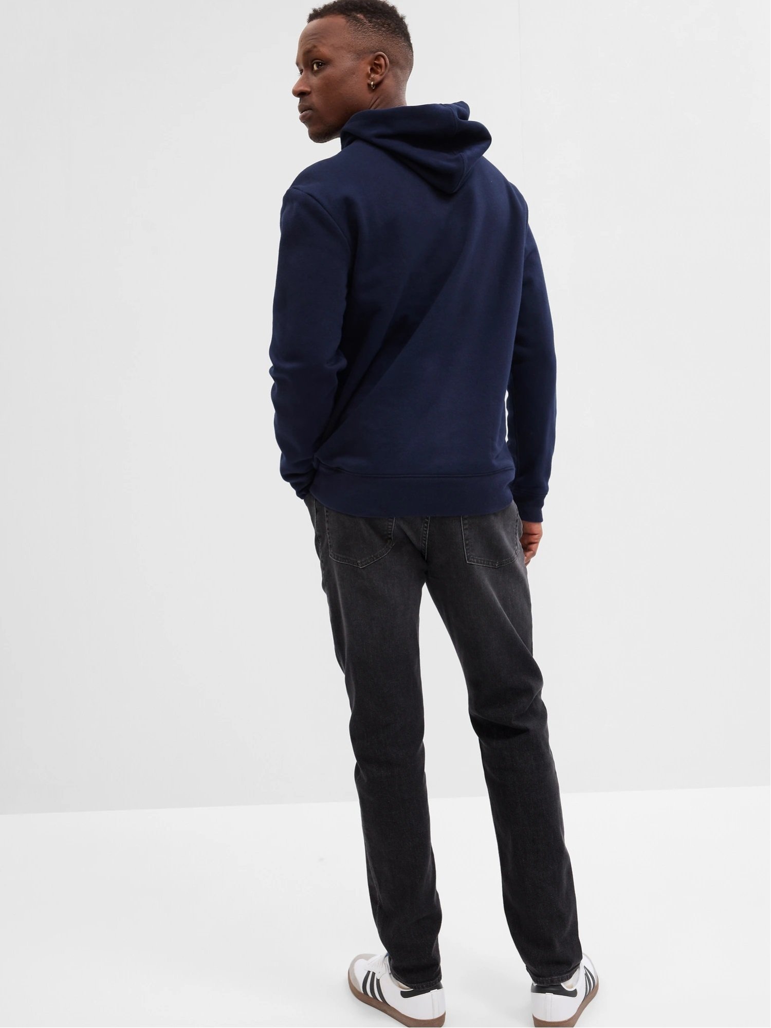 Джинсы GapFlex Washwell Software Slim Denim Gap, WASHED_BLACK — фото 2