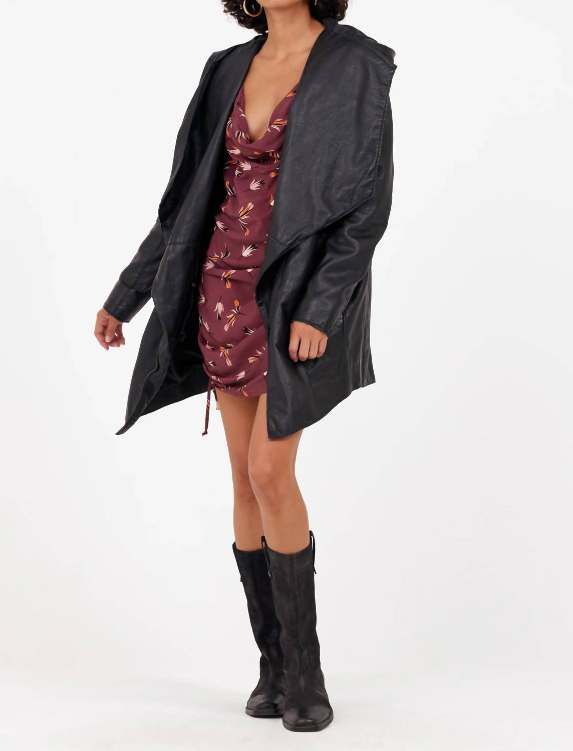 

Кожаная куртка Cleo в черном цвете MAURITIUS