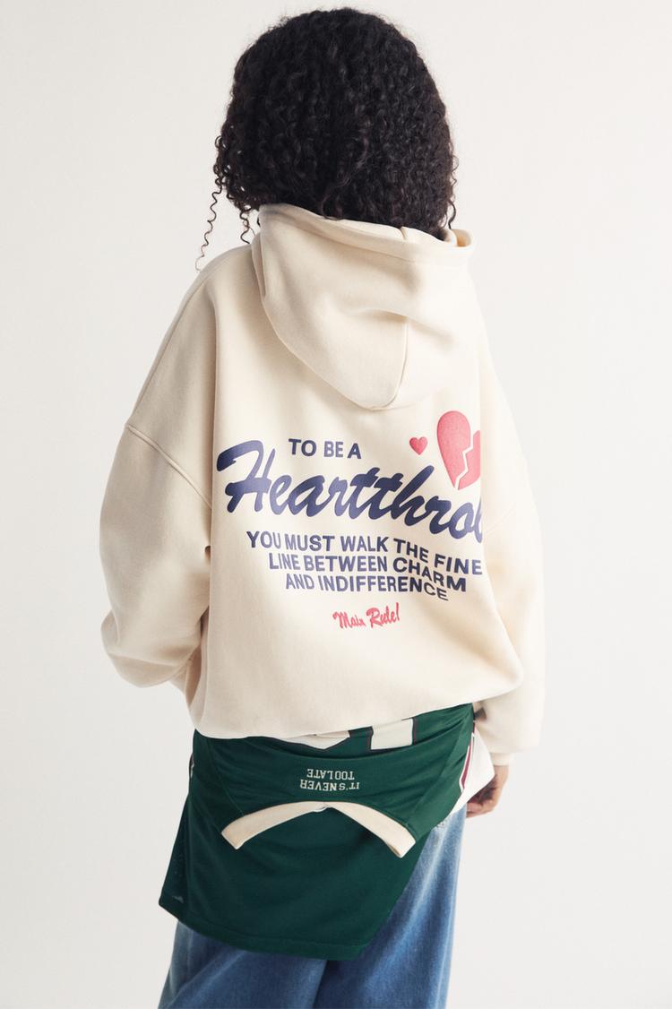 

Толстовка с капюшоном «Разбитое сердце» Pull And Bear, экрю