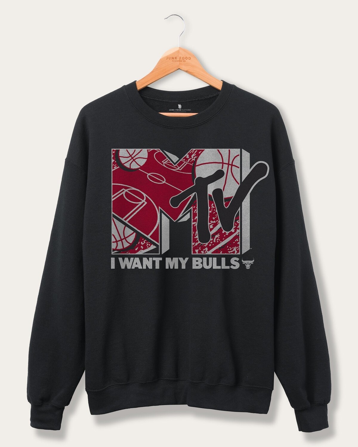

Bulls x MTV «Я хочу свою фанатскую флисовую футболку» Junk Food Clothing, черный