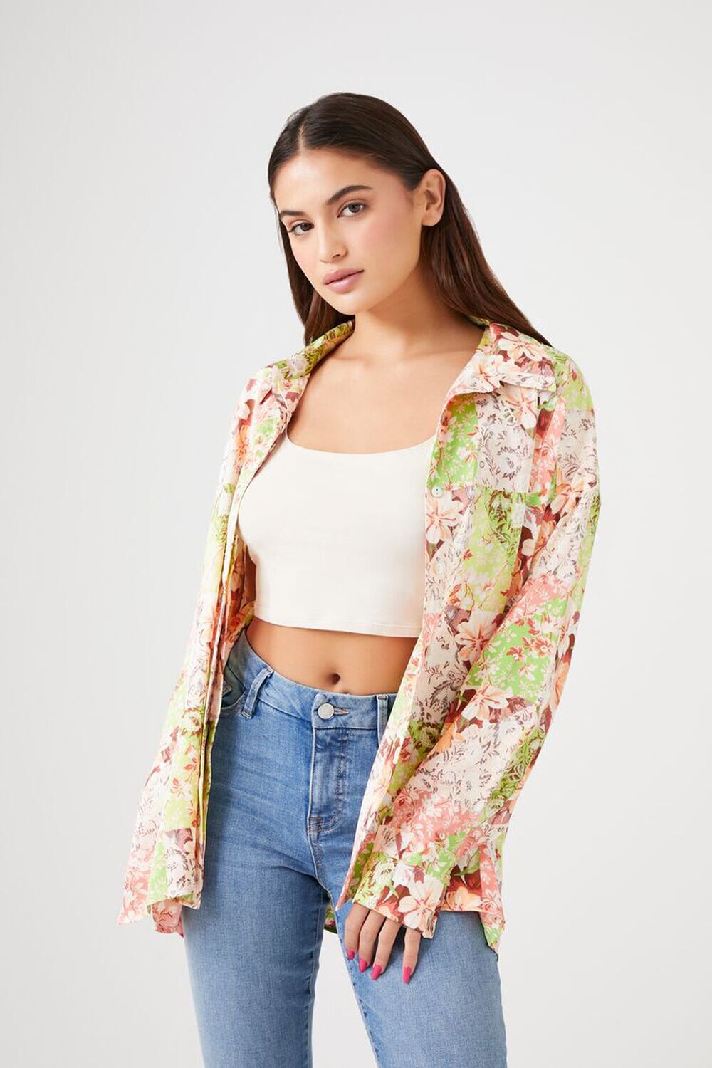 

Атласная лоскутная рубашка с цветочным принтом Forever 21