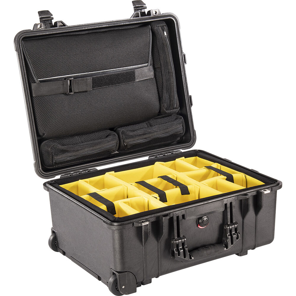 

Студийный кейс Pelican 1560SC (черный с желтыми разделителями)