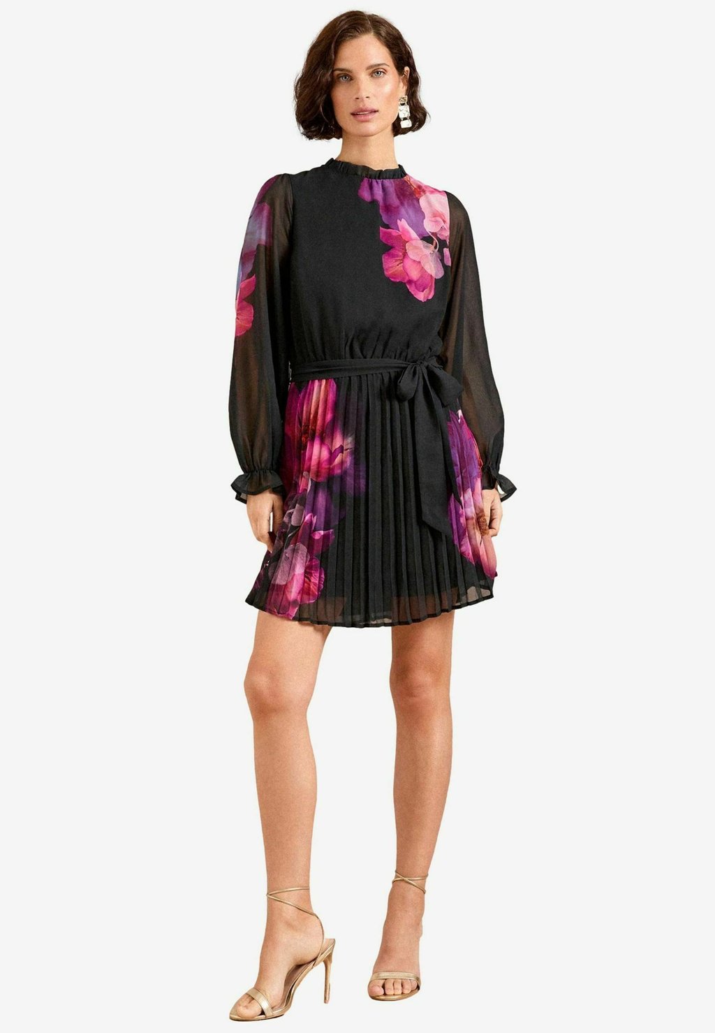 

Повседневное платье REGULAR FIT-LONG SLEEVE MINI Love & Roses, черный