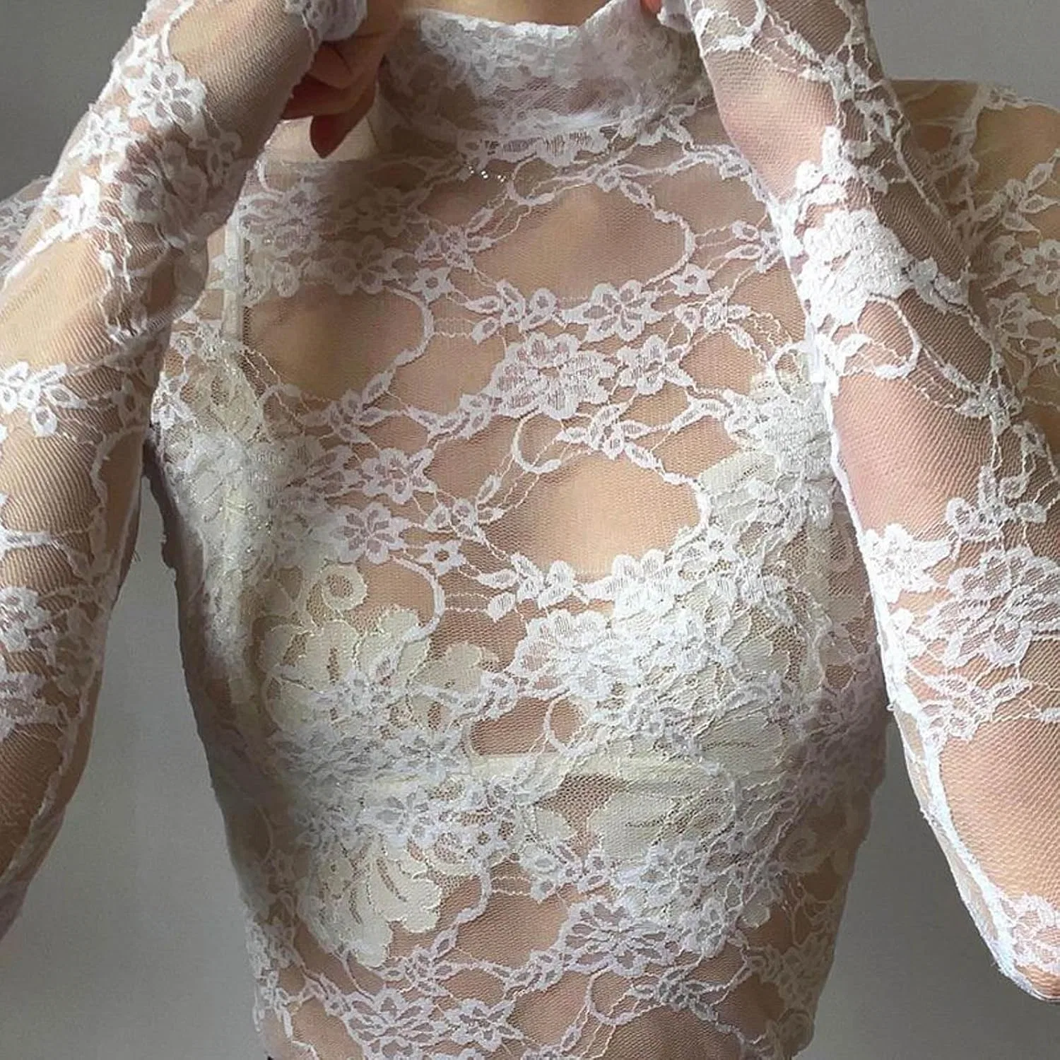 Блуза с кружевом, длинный рукав из коллекции Spring-Summer, красный — фото 4