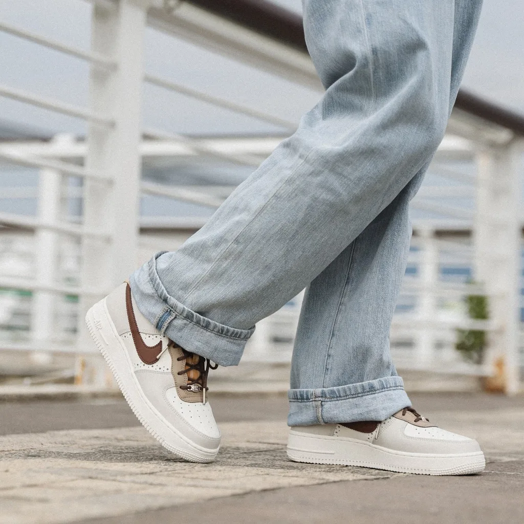 Кроссовки Air Force 1 Low LV8 Brogue Sail GS Nike, белый коричневый — фото 4