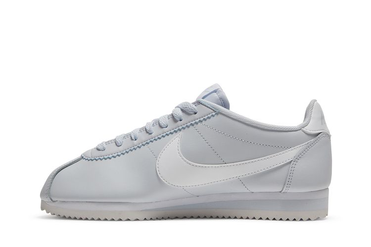 Кроссовки Wmns Classic Cortez Leather 'Football Grey', серый — фото 3