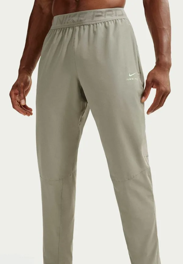 Штаны от спортивного костюма m df Nike Performance, Light Army Light Liquid Lime — фото 3