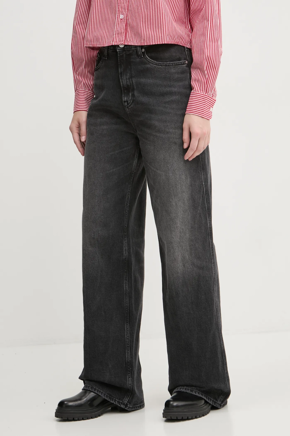 

Джинсы Tommy Jeans, серый