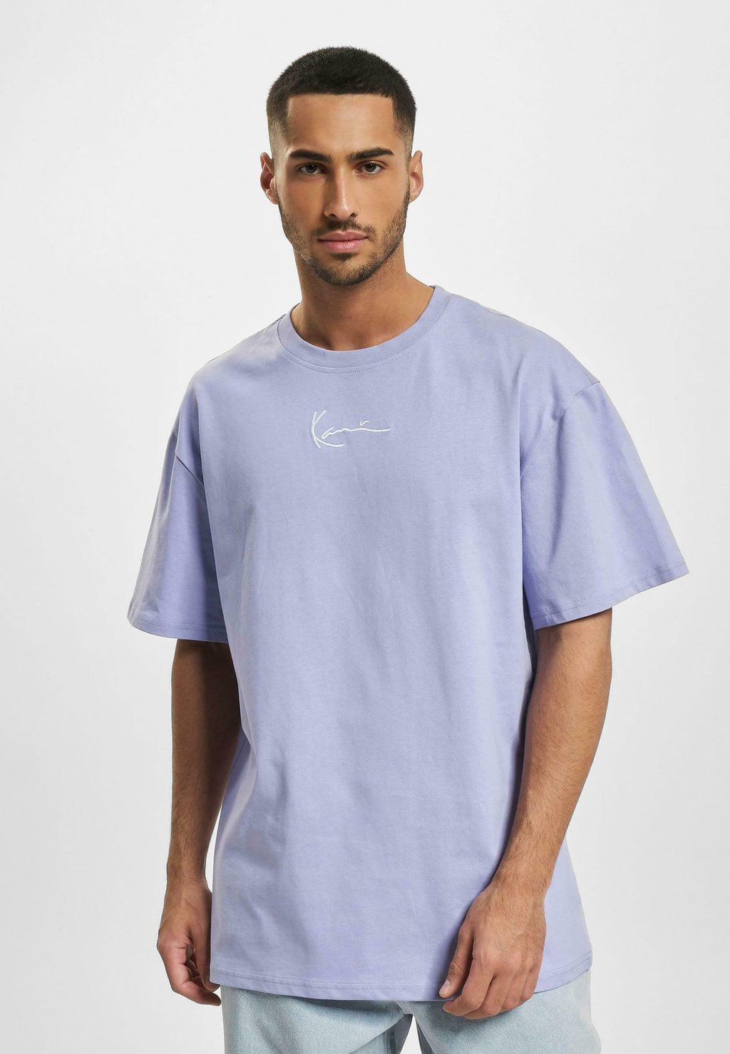 

Футболка с принтом SMALL SIGNATURE ESSENTIAL TEE Karl Kani, цвет violet