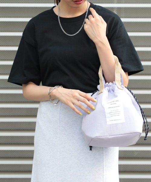 

Футболка из чесаного хлопка кольцевого прядения GILDAN, черный