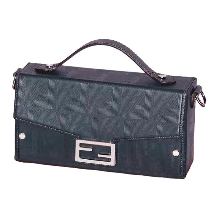 

Сумка через плечо Baguette из телячьей кожи, кроссбоди, мужская сумка зеленого цвета FENDI, Set (Bag+Dust Bag)