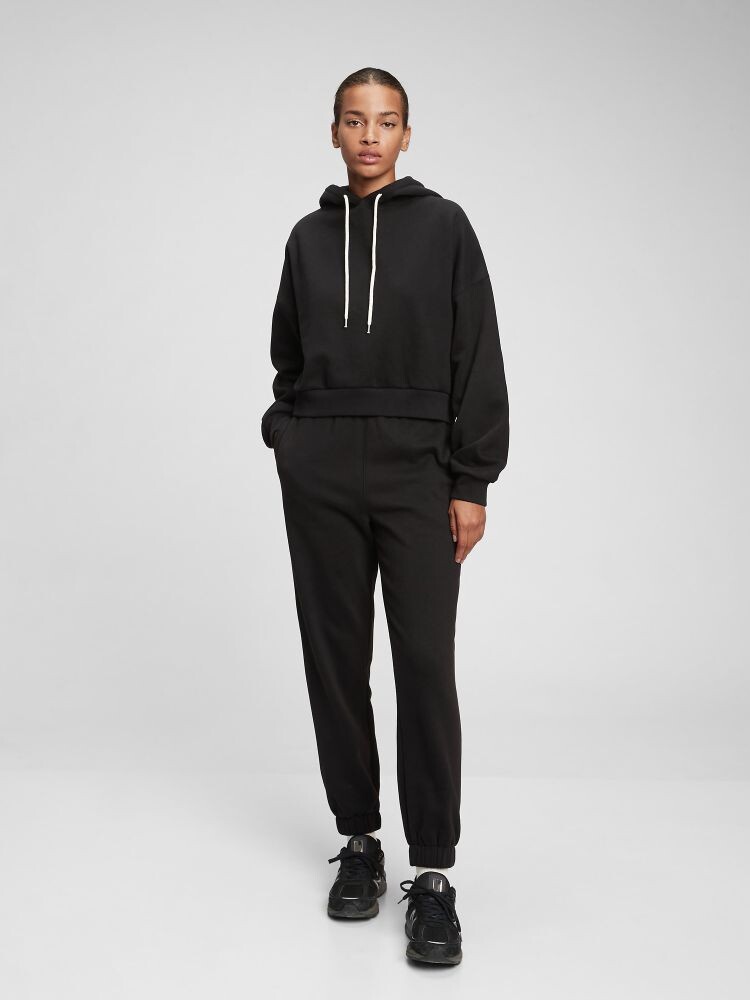 

Укороченная толстовка с капюшоном Gap, черный