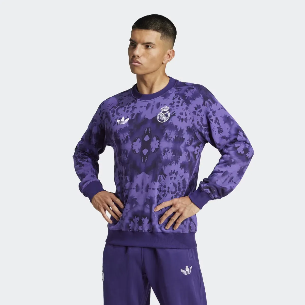 

Мужская толстовка Adidas Real Madrid CNY, фиолетовый
