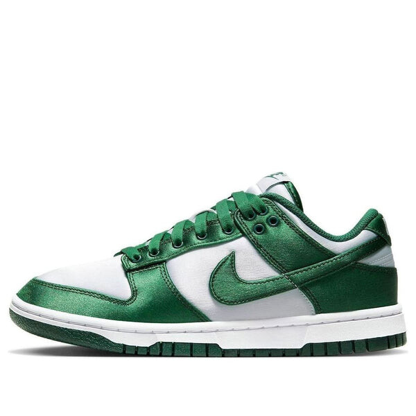 

Кроссовки данк лоу Nike, белый