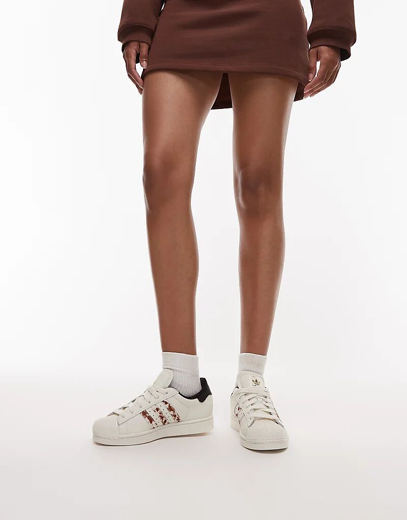 Кроссовки adidas Originals Superstar II белого цвета с анималистичным принтом — фото 4