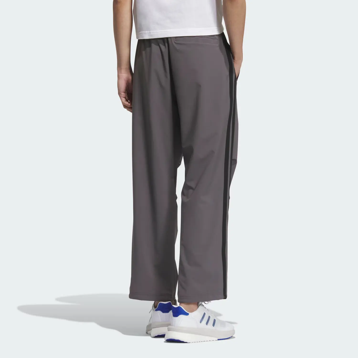 Adidas Спортивные штаны Knitted мужские Layered Stone Gray/Black — фото 3