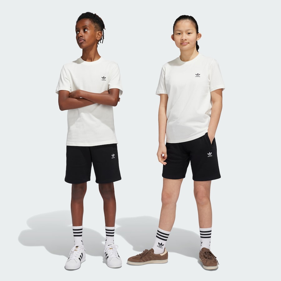 Обычные брюки ADIDAS ORIGINALS Shorts, черный — фото 2