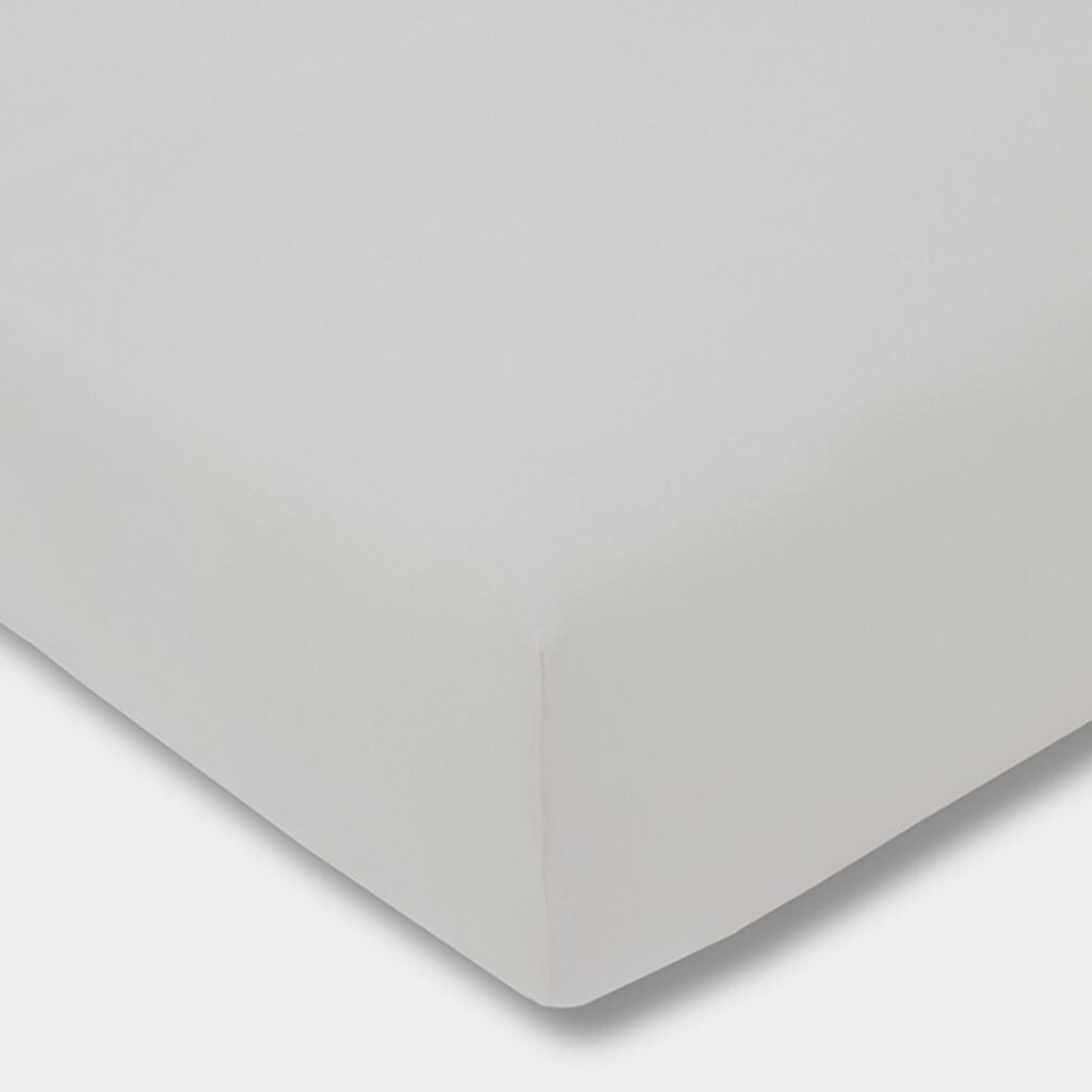 

Простыня Estella из тонкого джерси 200 x 200 см в разных цветах, серебро.