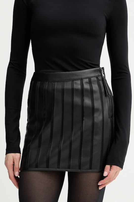 

Юбка манни Silvian Heach, черный