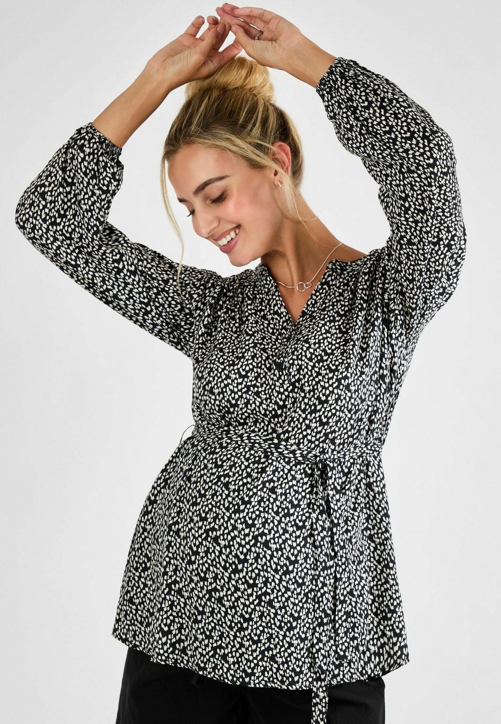 

Блуза MATERNITY FIT - LONG SLEEVE PRINTED JoJo Maman Bébé, черный