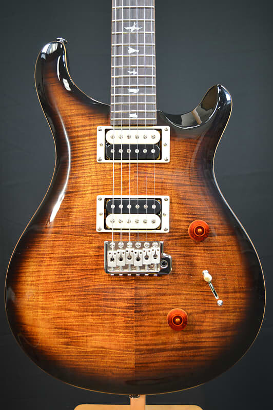 

Электрогитара Brand New! PRS SE Custom 24 - Black Gold Burst