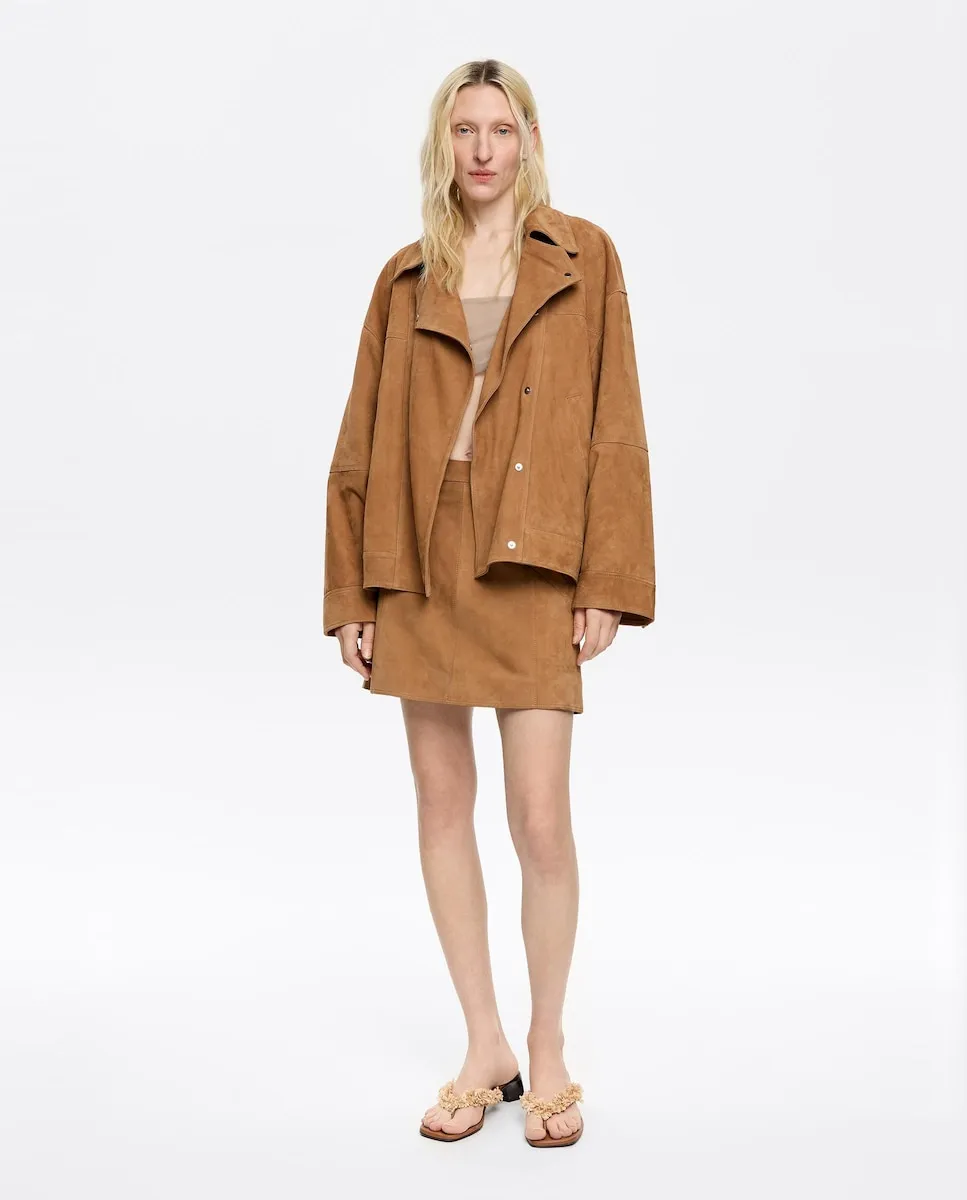 

Мини-юбка с карманами Bimba y Lola, цвет Camel