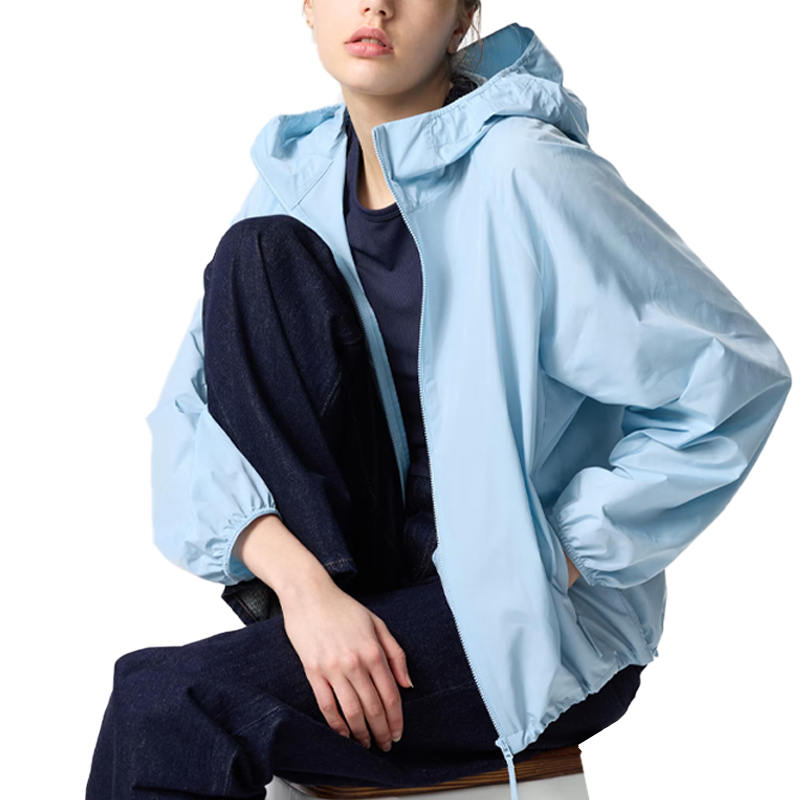 

UNIQLO Женская парка светло-голубого цвета, Light Blue