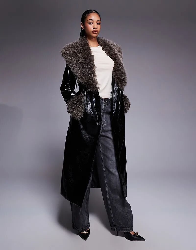 

Тренч River Island из искусственной кожи с воротником из искусственного меха, черный